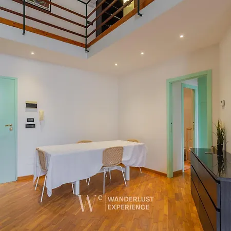 Wanderlust Experience Blink