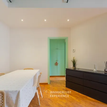 Wanderlust Experience Blink